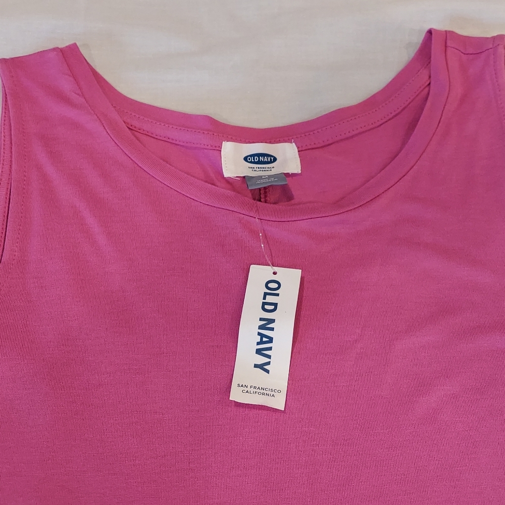 Old Navy Relaxed Pink Tank Top Size Medium - Picture 13 of 14